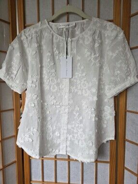 NWT WOMENS CHELSEA & THEODORE CROCHETED 3D FLOWERS WHITE 100% COTTON BLOUSE XS